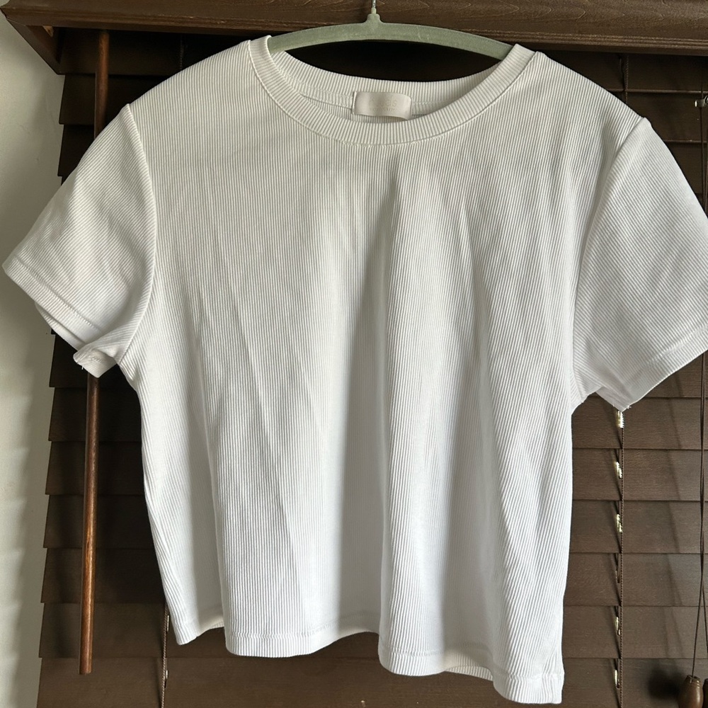 White Ribbed Short Sleeve Top